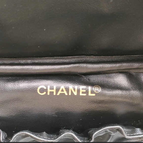 Chanel Vanity Bag Black Leather 
Can be used in different ways - Picture 9 of 9